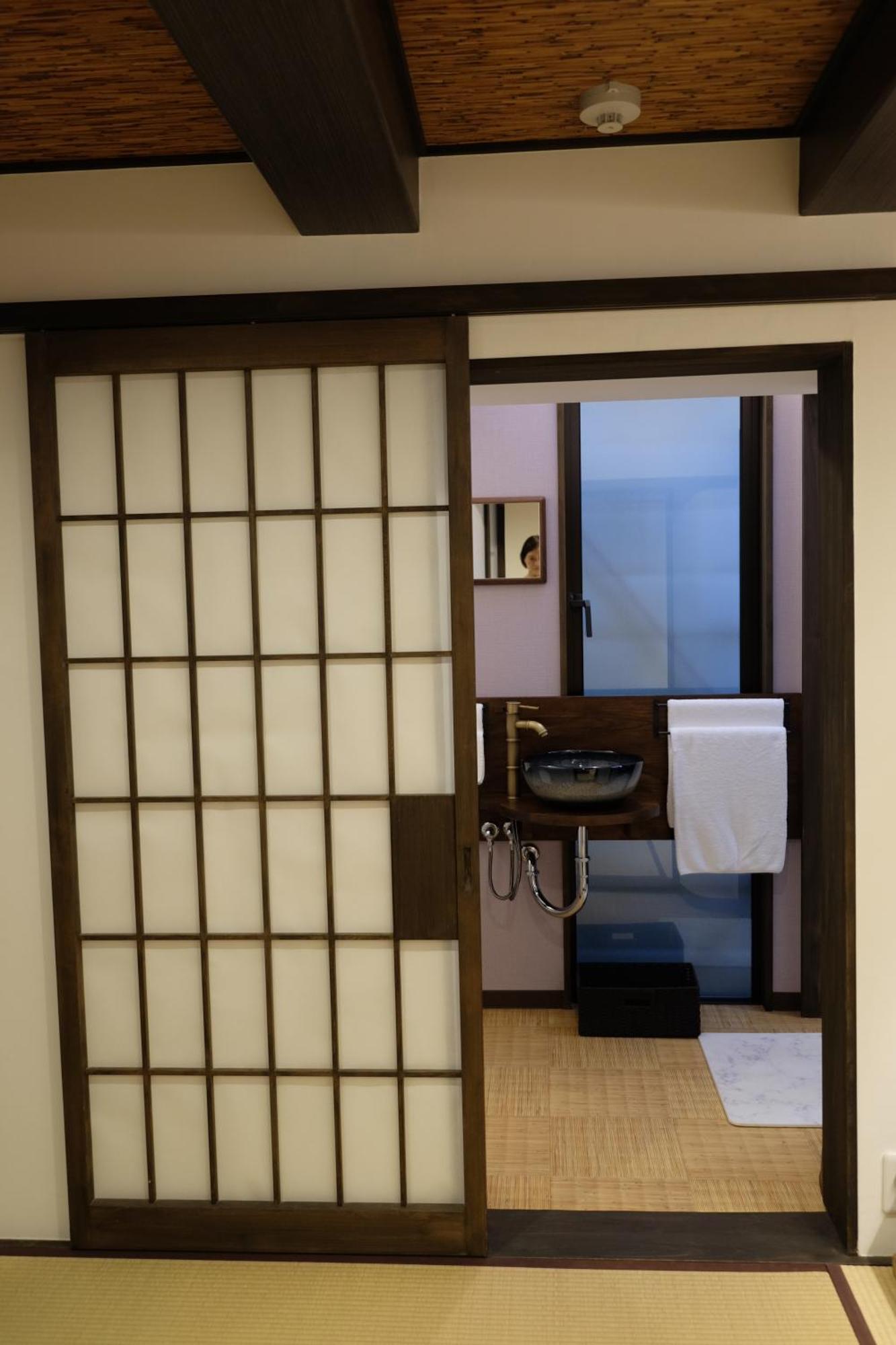 Toshiharu Ryokan Kioto Zewnętrze zdjęcie