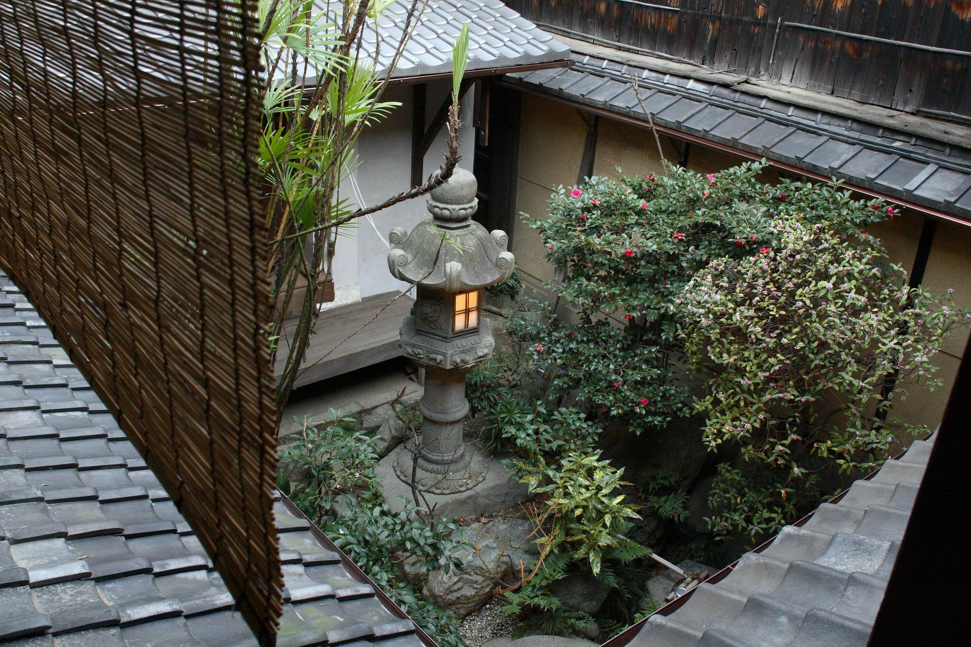 Toshiharu Ryokan Kioto Zewnętrze zdjęcie