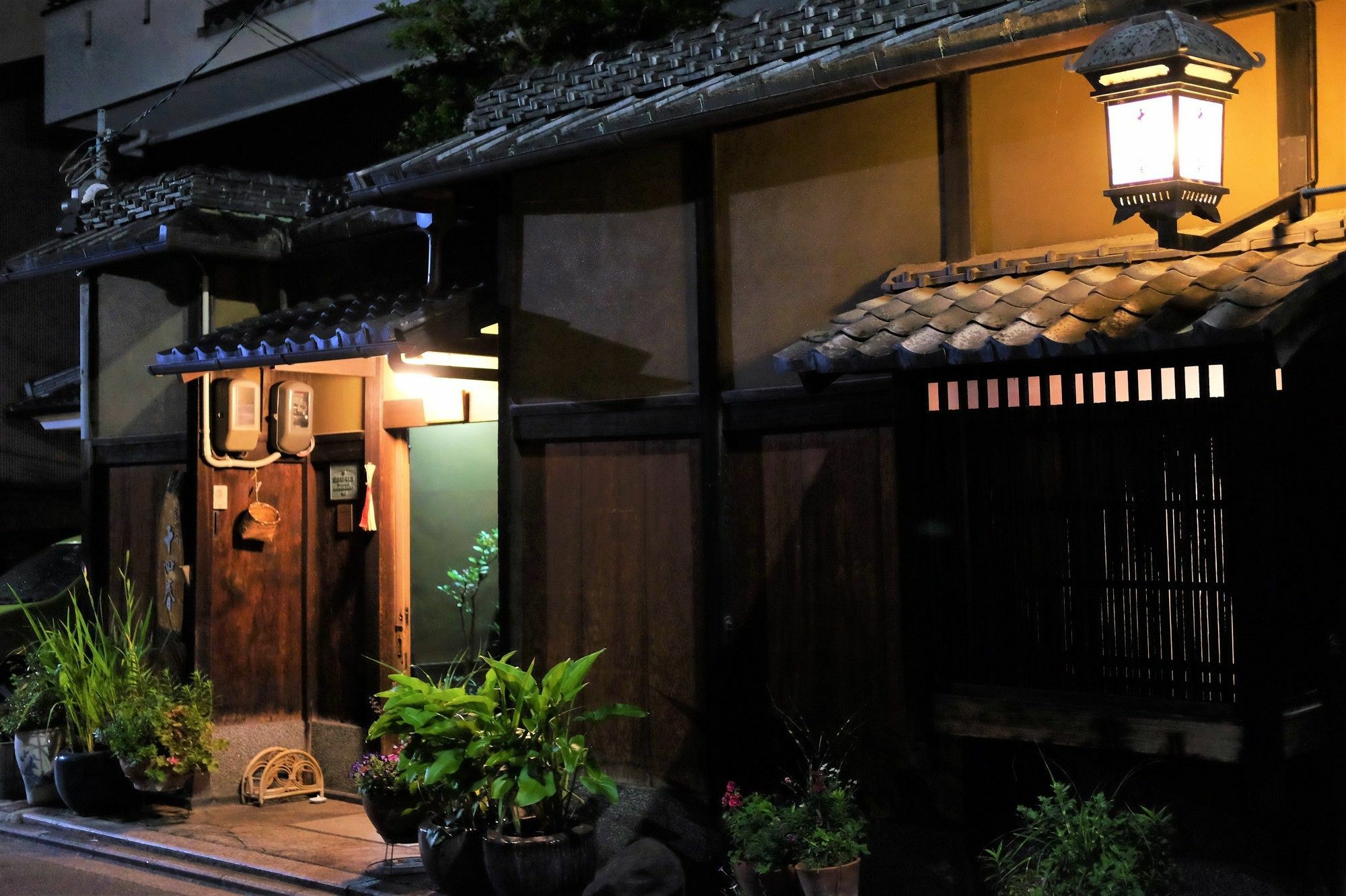 Toshiharu Ryokan Kioto Zewnętrze zdjęcie